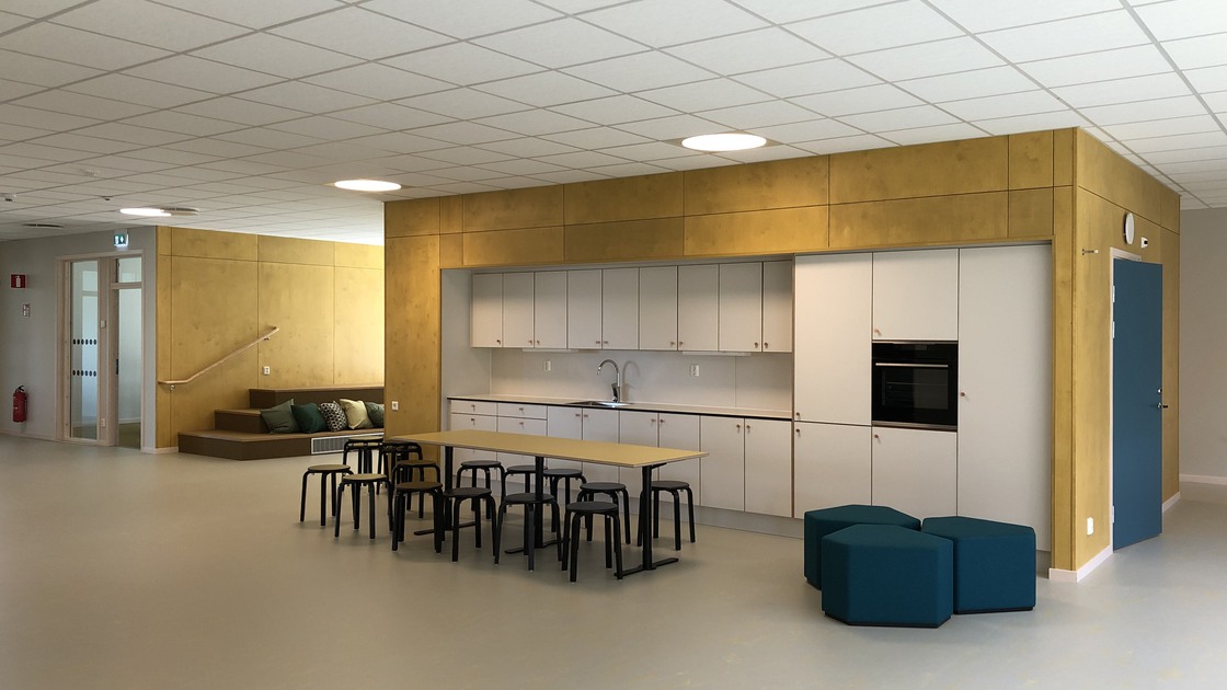 Tibromöbler i Baggeboskolan.