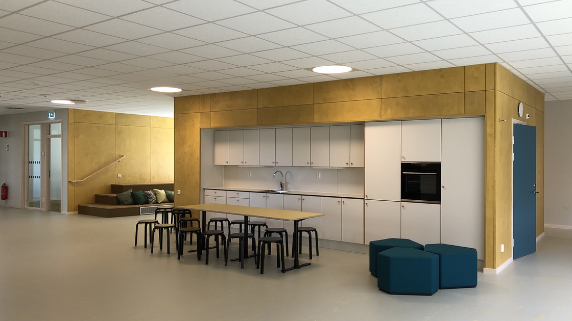 Tibromöbler i Baggeboskolan.