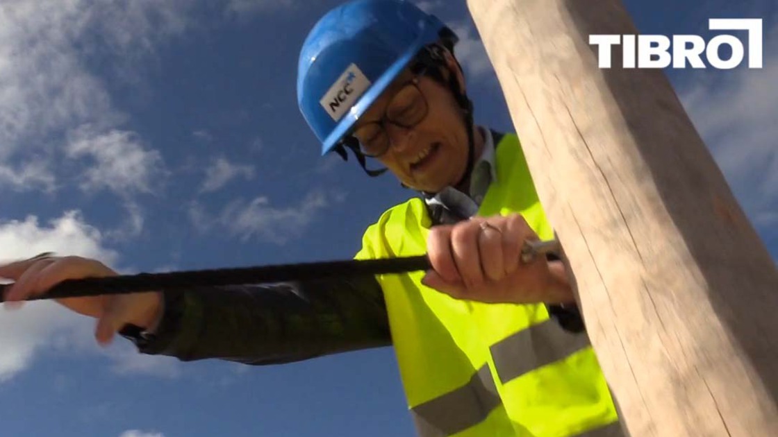 Tumnagel till film om Baggeboskolans skolgård.