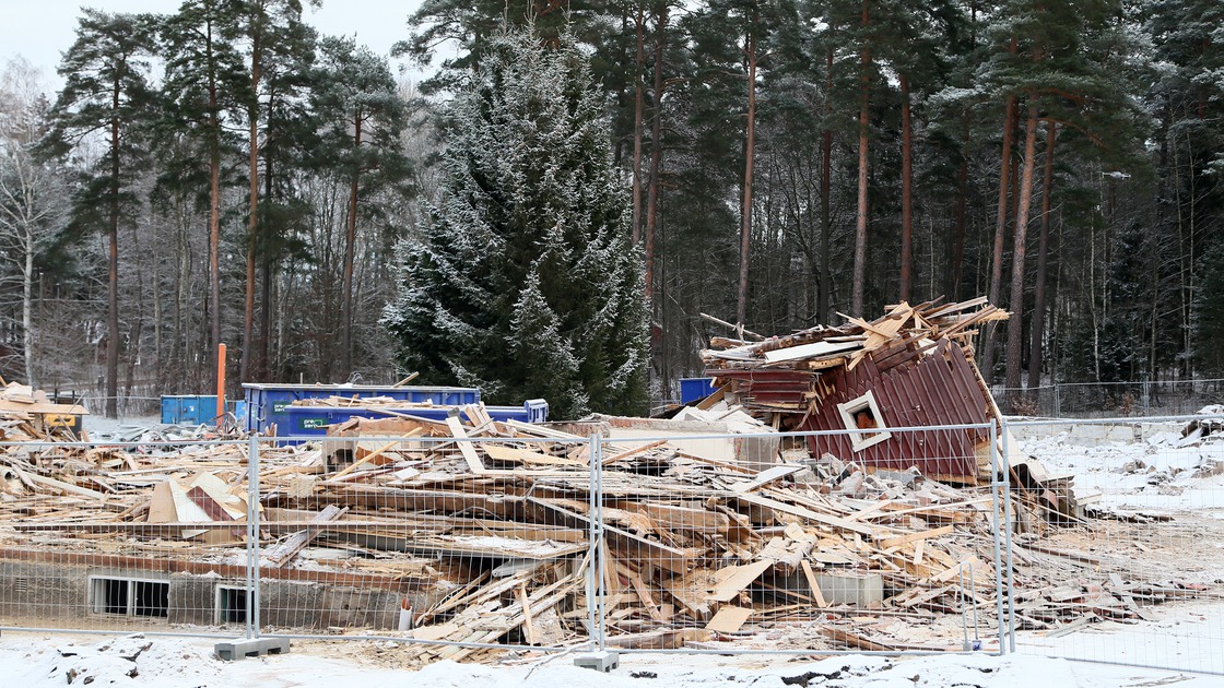 Rivning av ransbergs skola 2021-22