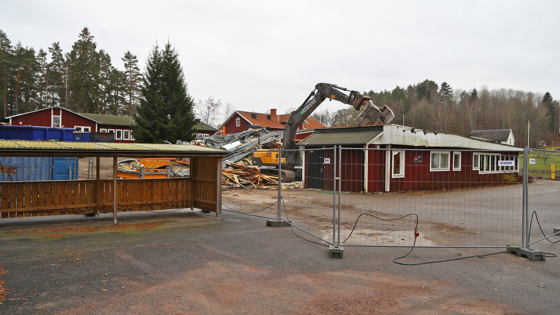 Rivning av Ransbergs skola 2021-22