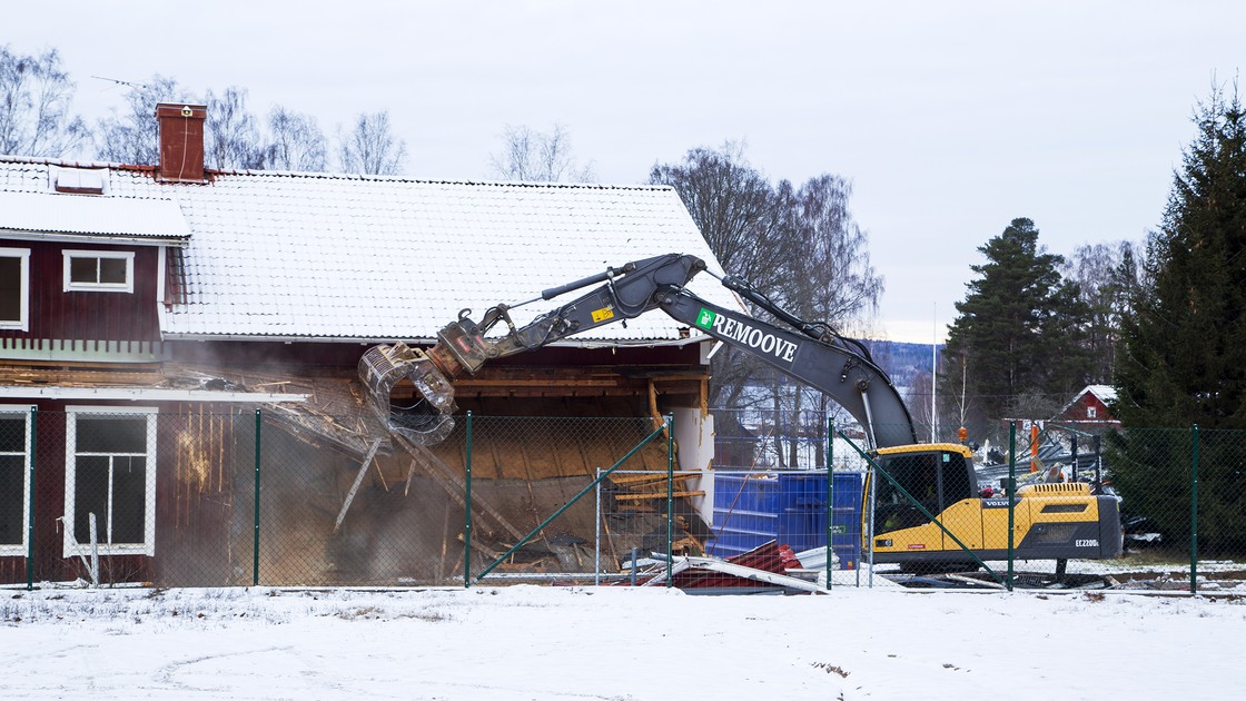 Rivning av Ransbergs skola 2021-22