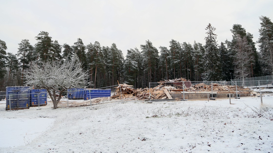 Rivning av Ransbergs skola 2021-22