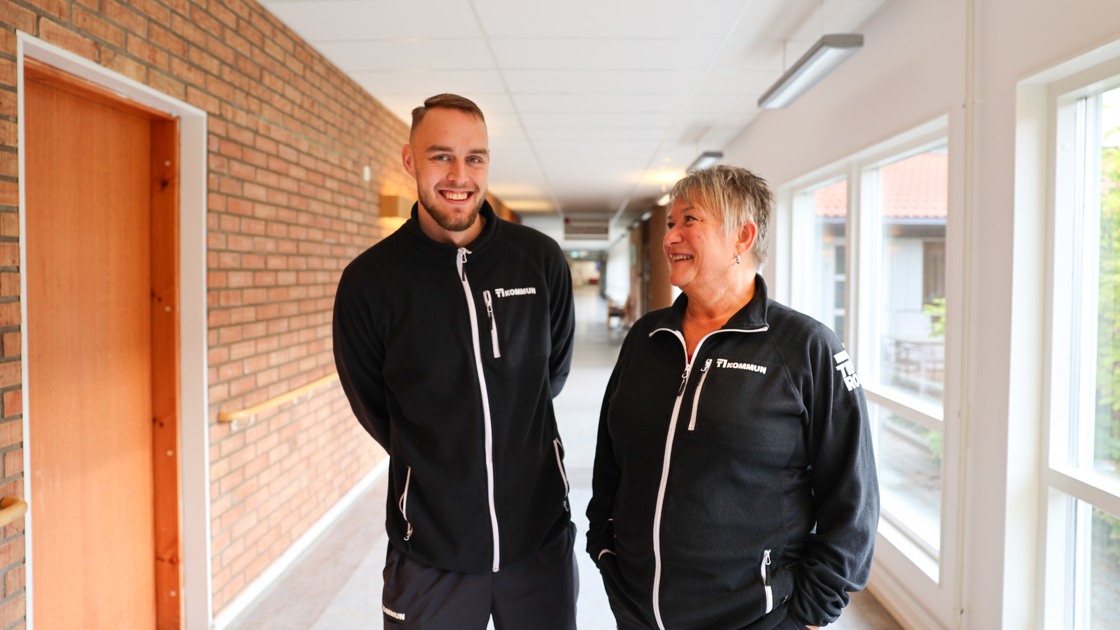 Personal inom äldreomsorgen i Tibro kommun.