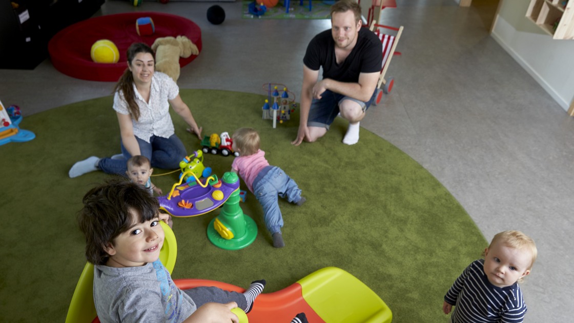 Lek på Familjecentralen.