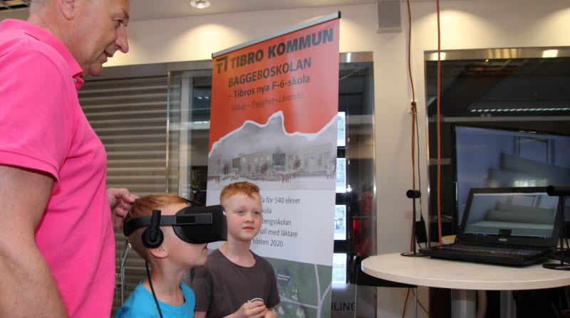 Visning av Tibros nya F-6-skola med VR-teknik i Gallerian den 9/5-18.